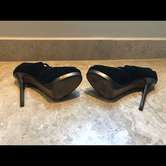 Black Platform Suede Shoes, size 8.5 - Picture 6 of 7